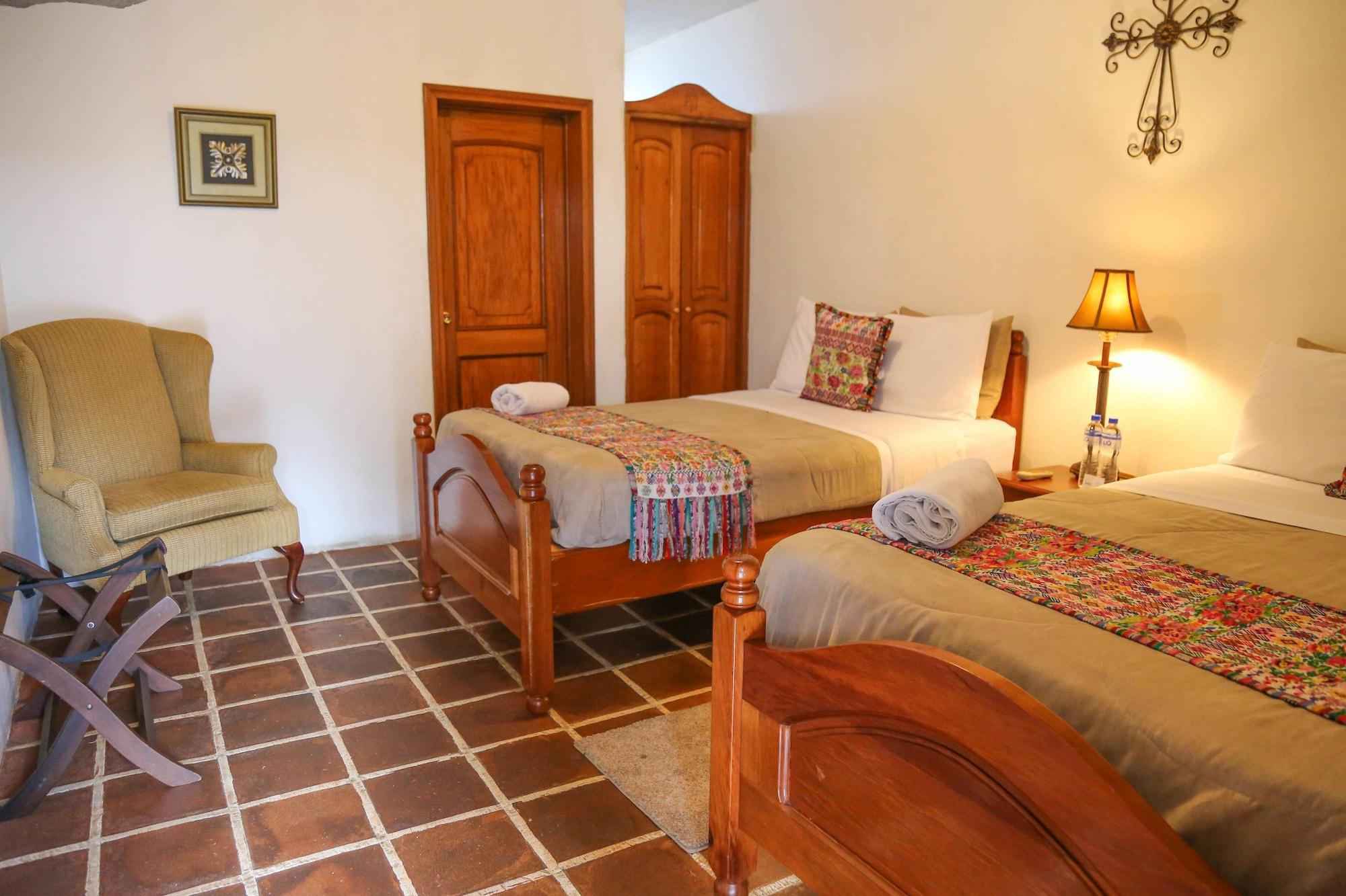 El Carmen Suites Antigua Exterior photo